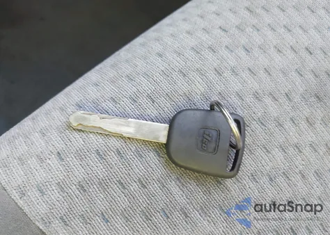 2004 Honda Civic Vp z USA, uszkodzony, nr VIN 2HGES16384H632366